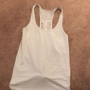Lululemon workout top